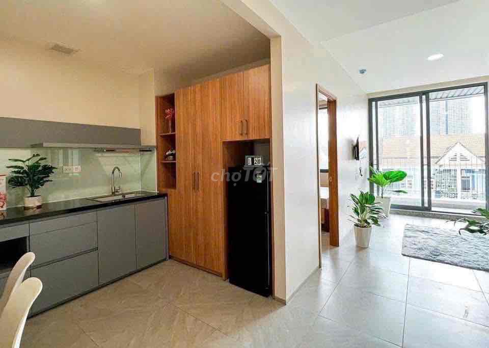 Rent the studio, a full bedroom in the heart of the 7th county.