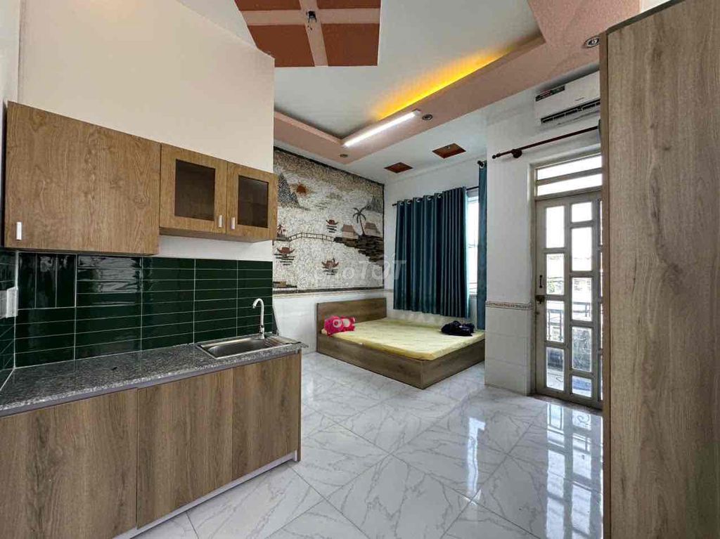 balcony - full interior