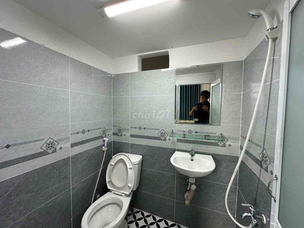 balcony - full interior