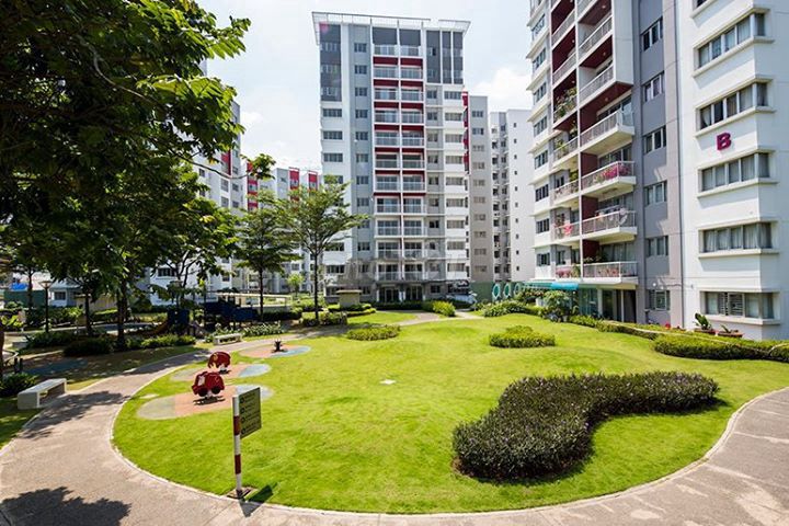 Rent ground two bedroom 70 meters. Celadon City.
