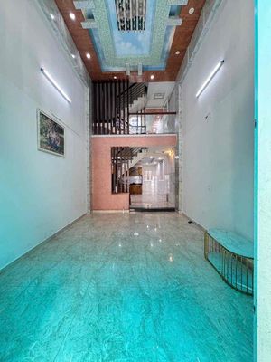 I'm renting an apartment for downtown Hong Kong.