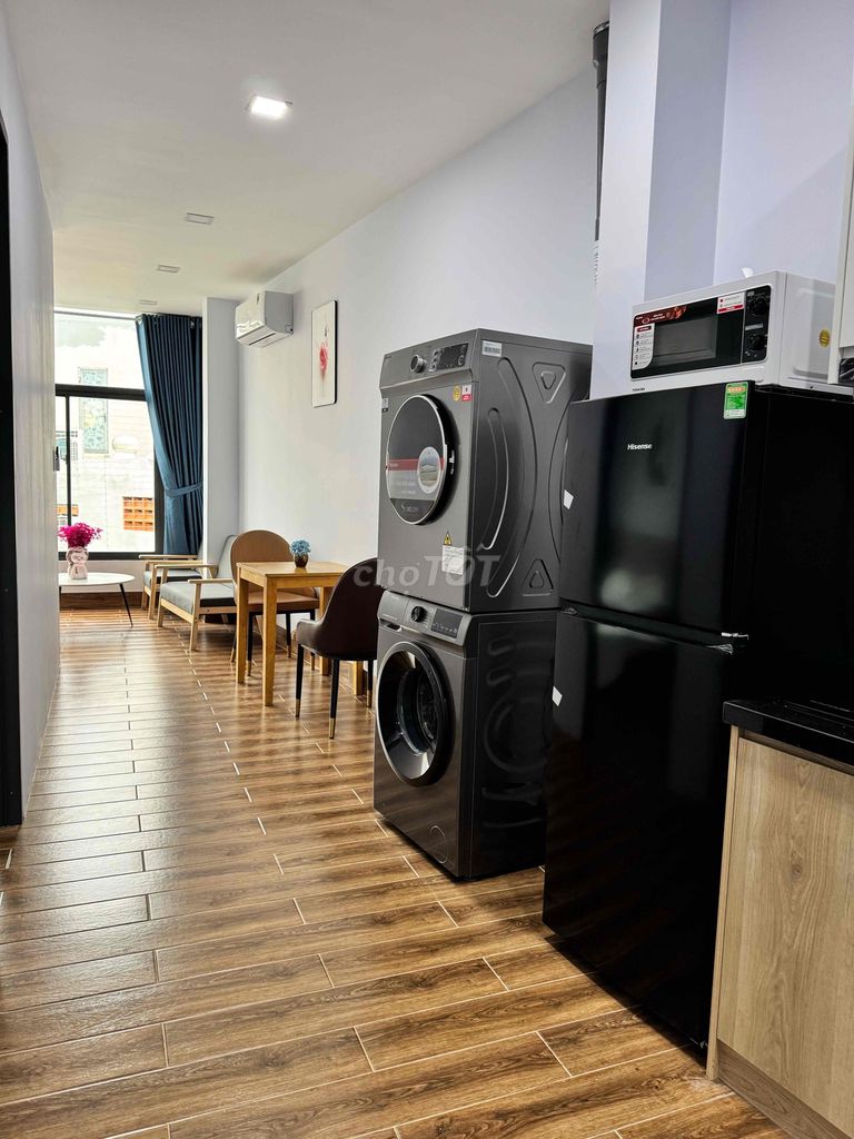 Two bedrooms near Central One.