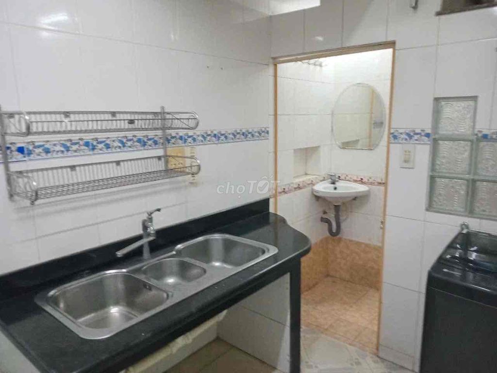 The suite is full comfort - only 289 feet to vlu. 3 million2.