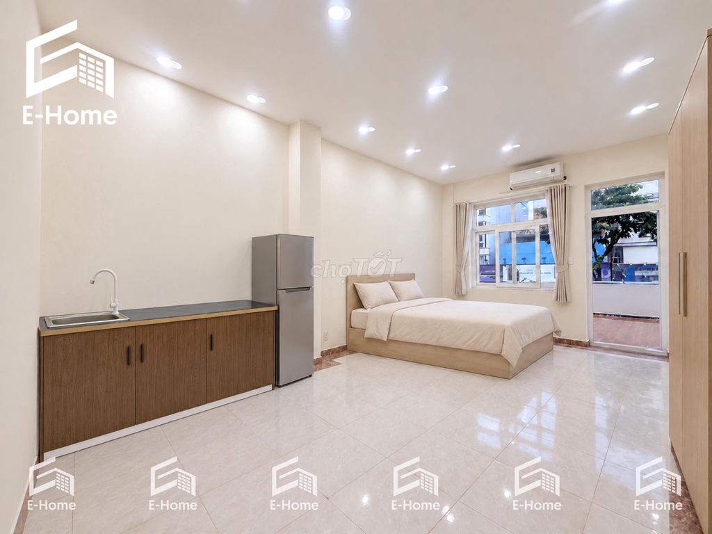 studio full interior - private balcony - only 100 percent - near hvhk