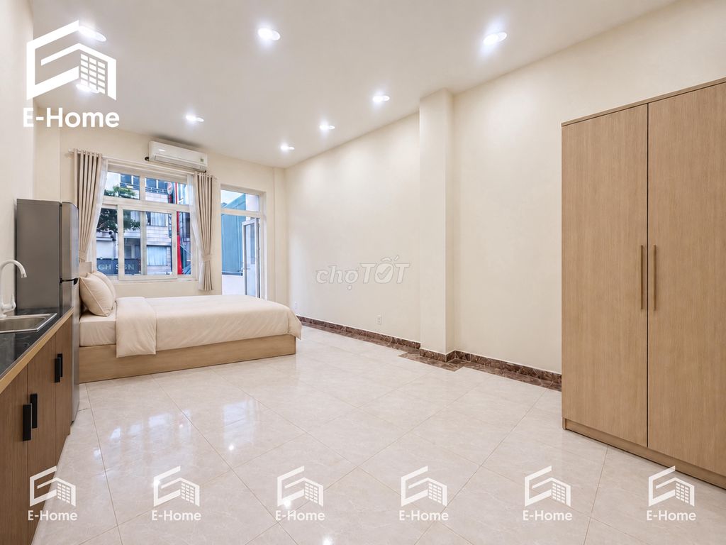 studio full interior - private balcony - only 100 percent - near hvhk