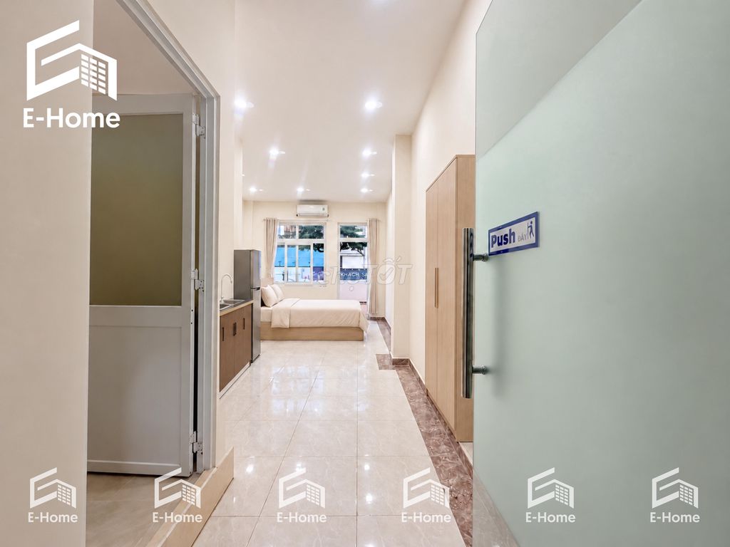 studio full interior - private balcony - only 100 percent - near hvhk