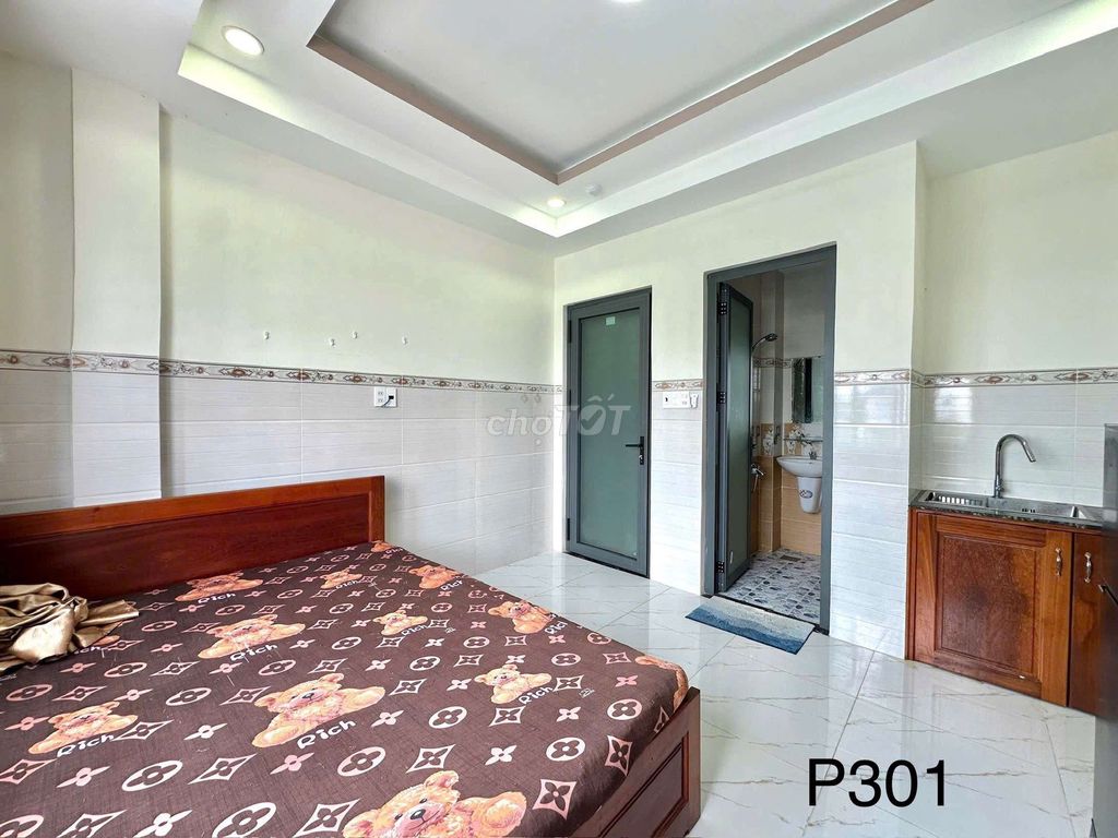 A Full Comfort Room