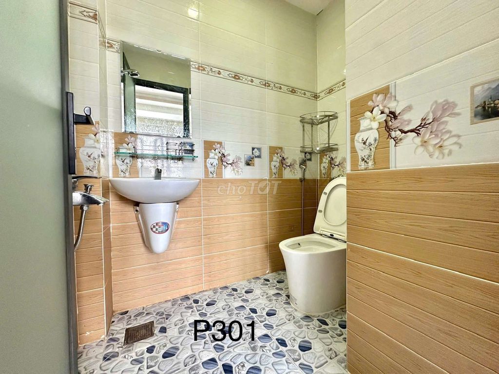 A Full Comfort Room