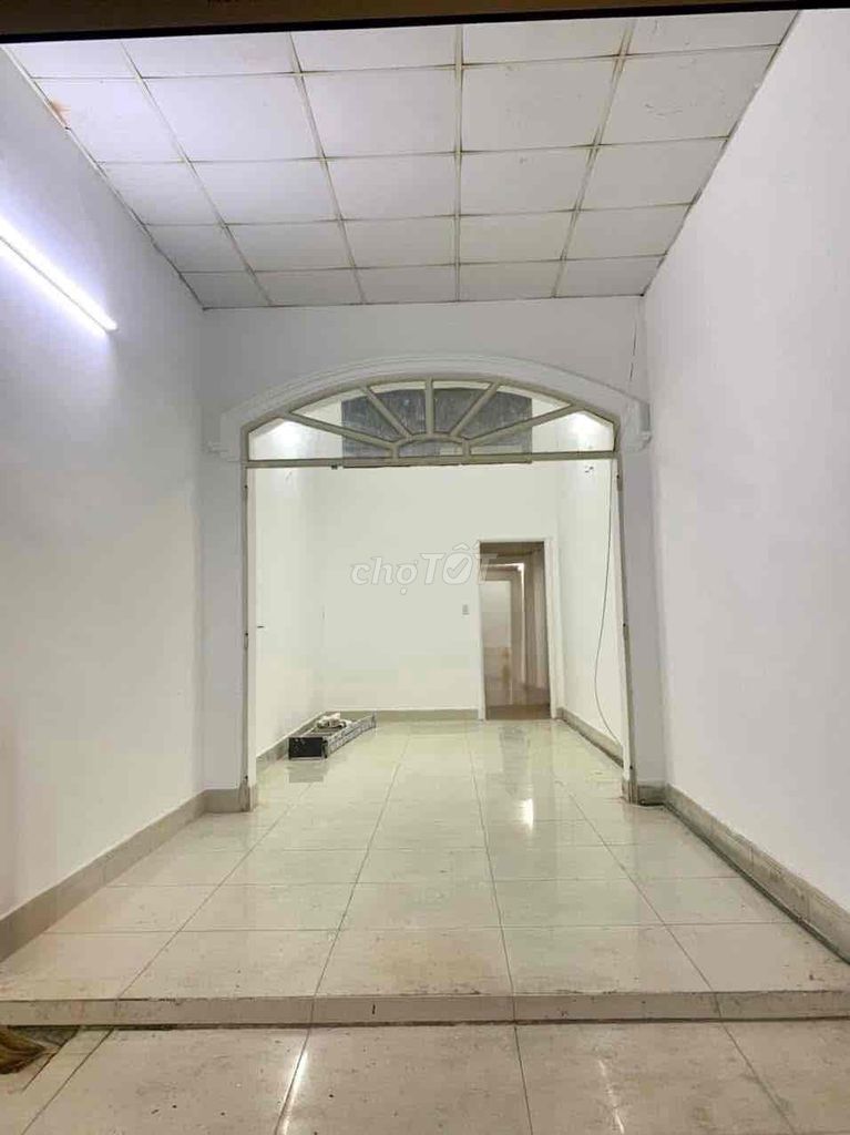 Lê Lăng cash rented house, United States Republic, Tân Phú