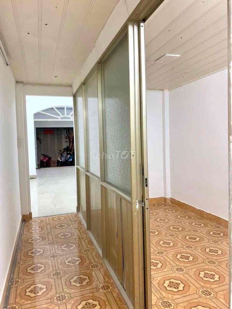 Lê Lăng cash rented house, United States Republic, Tân Phú