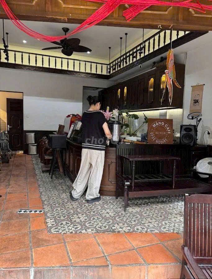 Renting 142 Yersin cash, District 1 -- ground-face all the way through - 45 million.