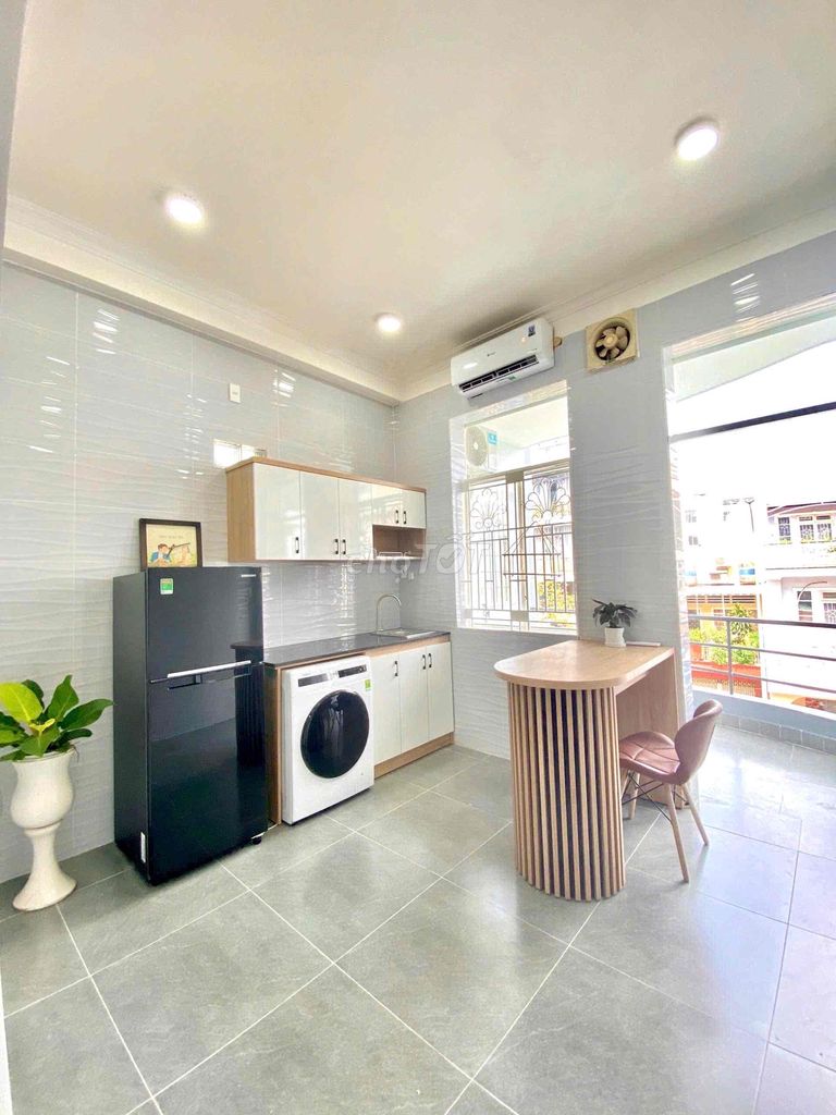 The home super-emptives set up a full wash-cleaning room.
