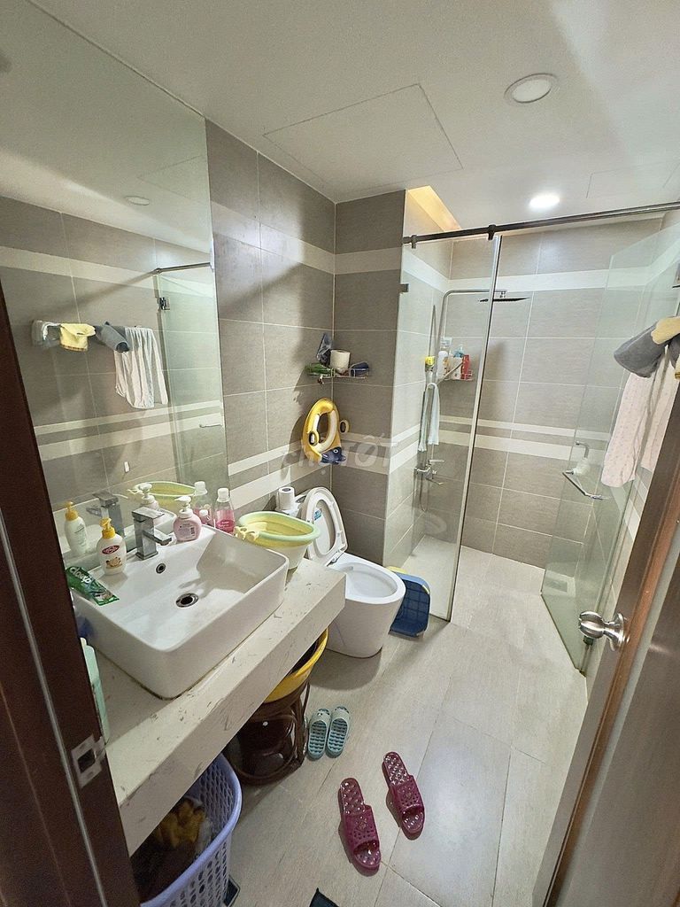IMNT Tân Phú - 262 Lũy Bán Bích corner 110 m2, 3 p sleep, ntc at 15 million