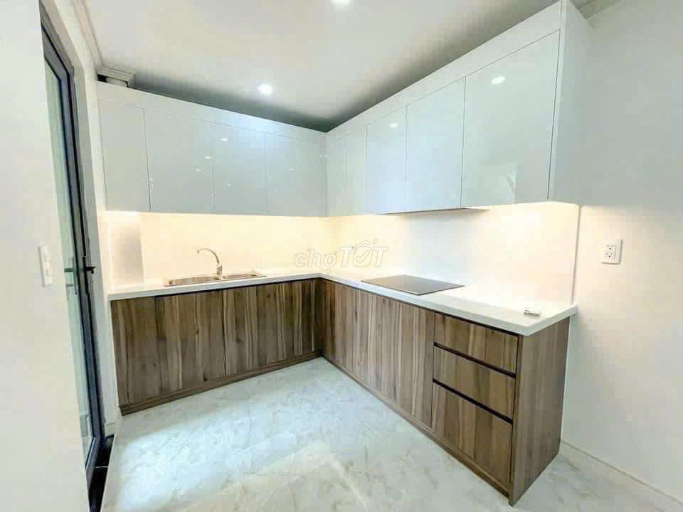 Topaz Home-Phan Went to sleep 3 p is beautiful, new, for 8 million. refrigerator
