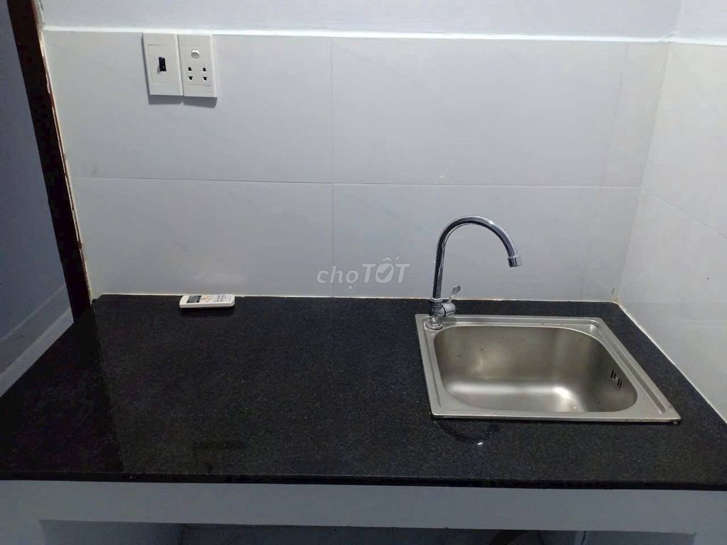 Rent a new suite with balcon, garage car, free time.