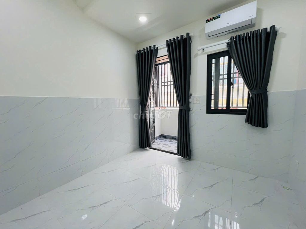 1 st floor, Huỳnh Tấn Phát - near the production area