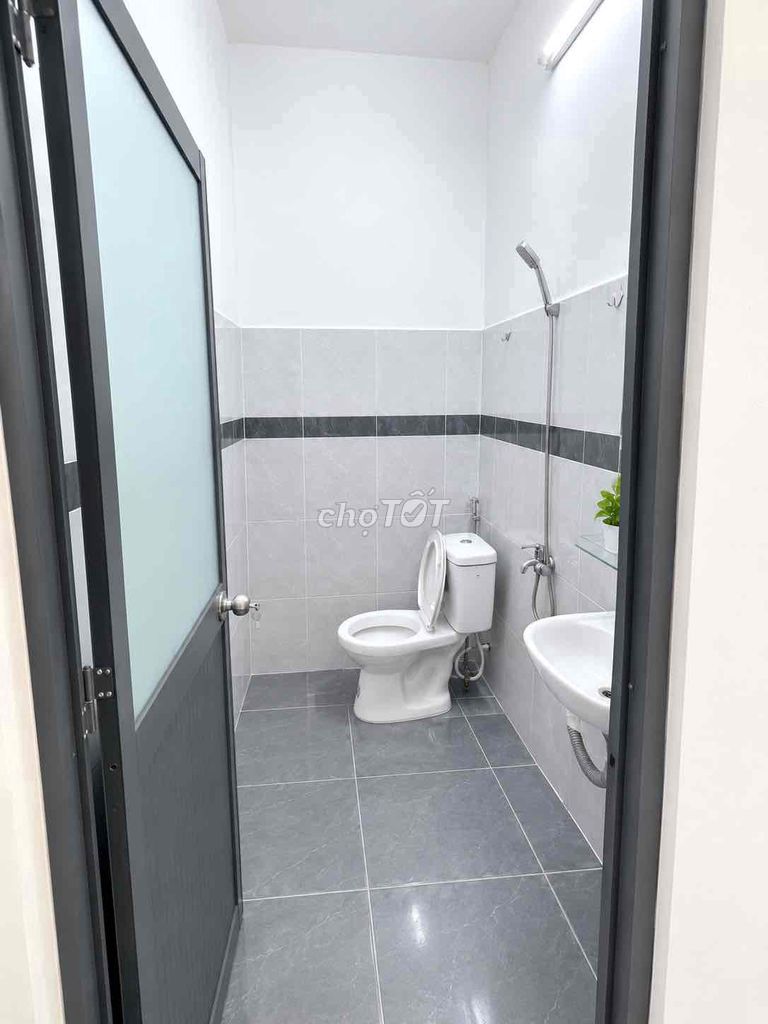 Nguyễn Văn Khối apartment is 100% 3.8 million!