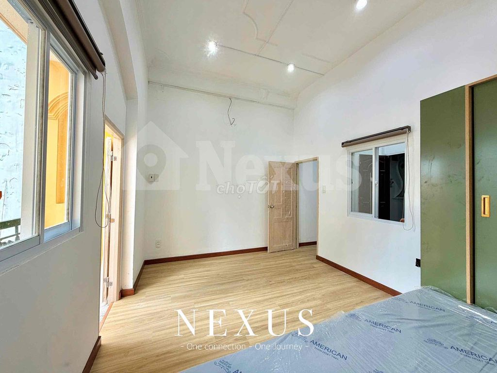apartment one new balcony bedroom - full interior - court office, airport