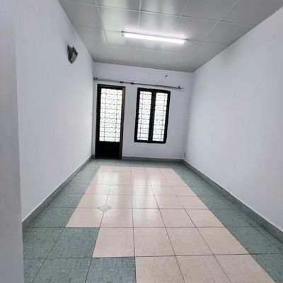 We'll rent out the garden yard 27% of Số 11 A.M.P. x32.5 million.