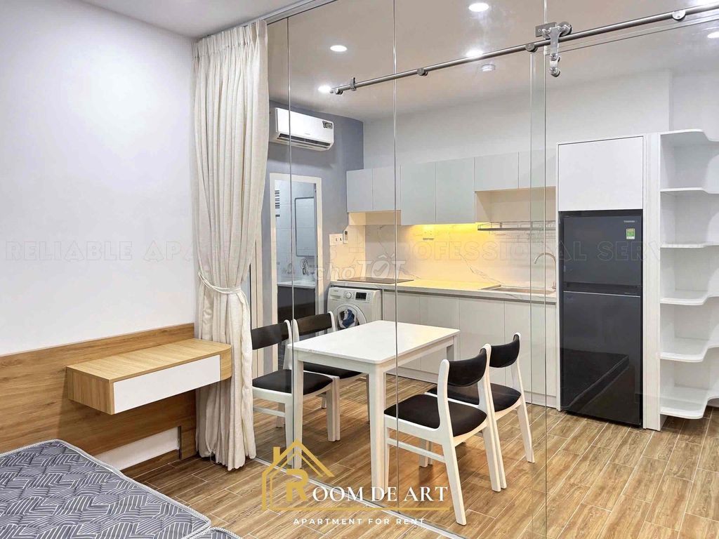 apartment 2 bedroom - private washing machine - full comfort - right at Trần Bình Trọng