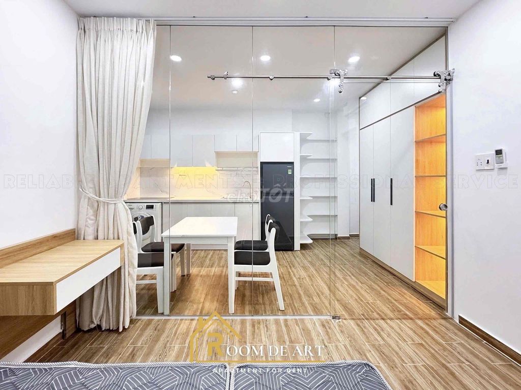 apartment 2 bedroom - private washing machine - full comfort - right at Trần Bình Trọng