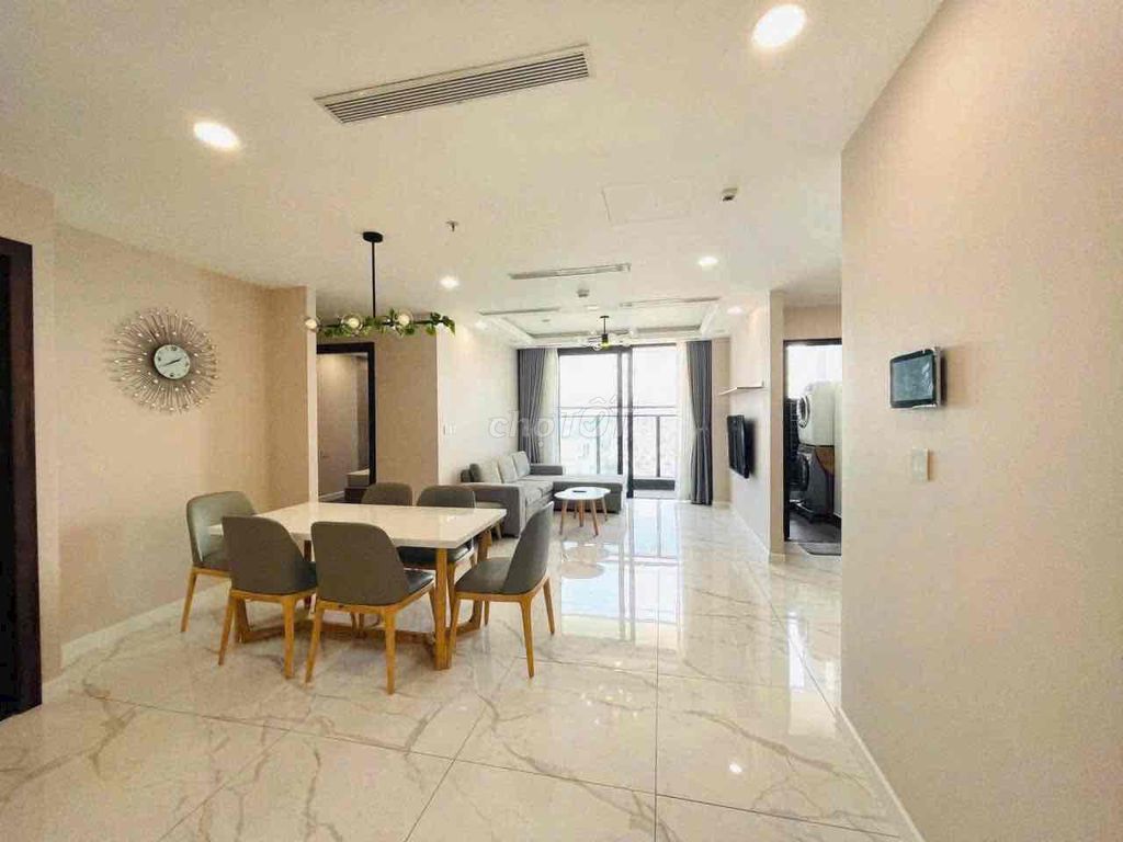 Rent three full bedrooms at 24 million a month.