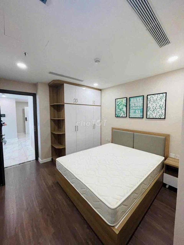 Rent three full bedrooms at 24 million a month.