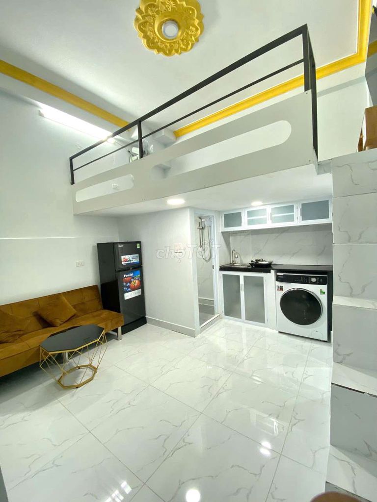 Intressal interior room just move in