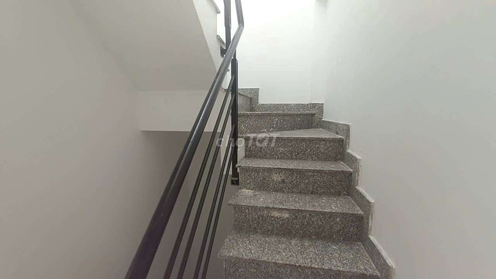 Rent an entire 56/DG building, 5th floor, Q. Funkyu