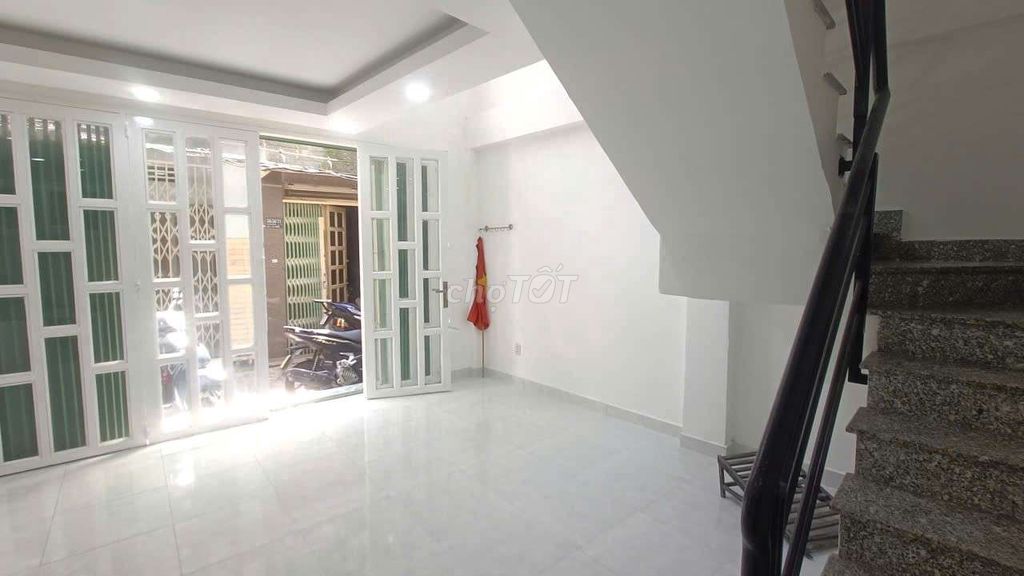 Rent an entire 56/DG building, 5th floor, Q. Funkyu