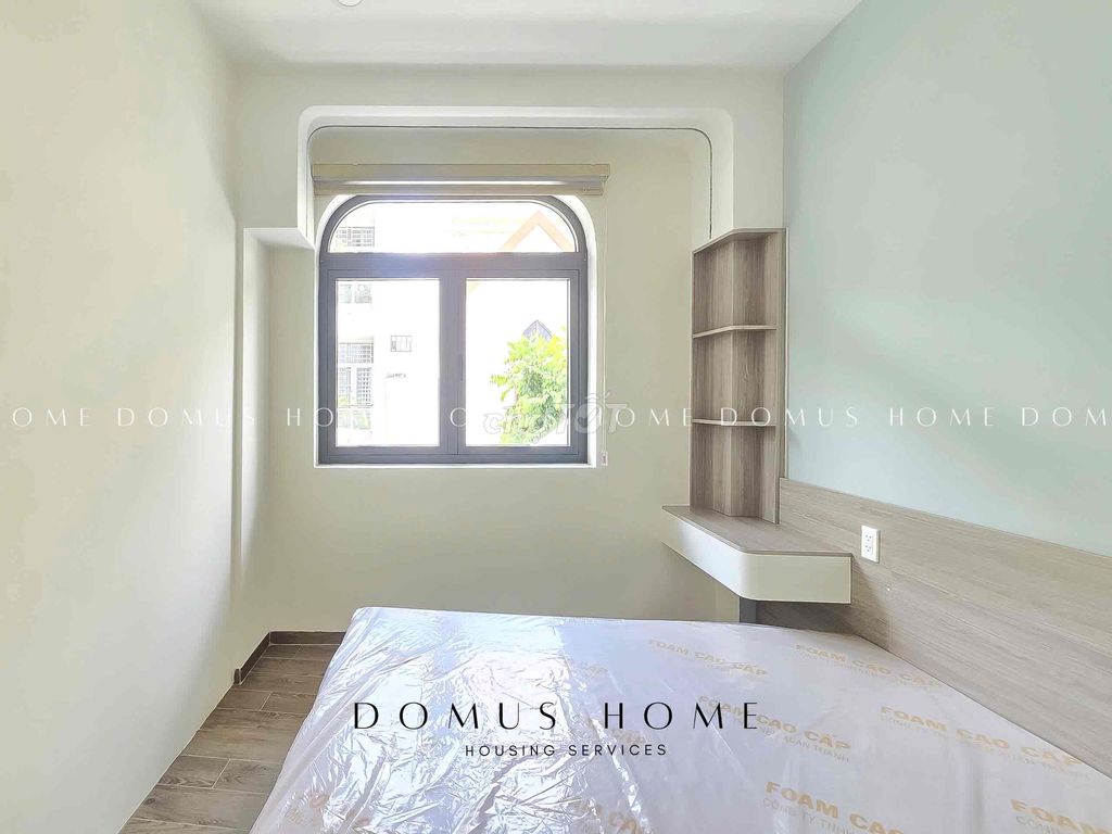 Tell Zhang that the new house is 100% 100 percent a balcony bedroom right here at Tân Mỹ District 7 next door.