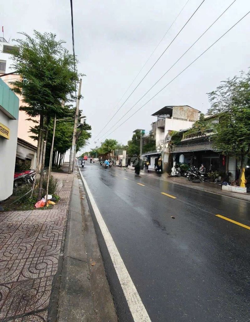 Renting Phạm Thế Hiển cash houses, District 8 – near the 3x17 M secret bridge