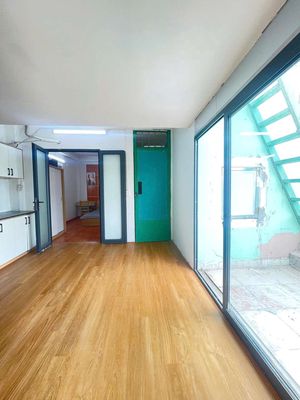 Classified service apartment full of furniture, kitchen cup, private washing machine