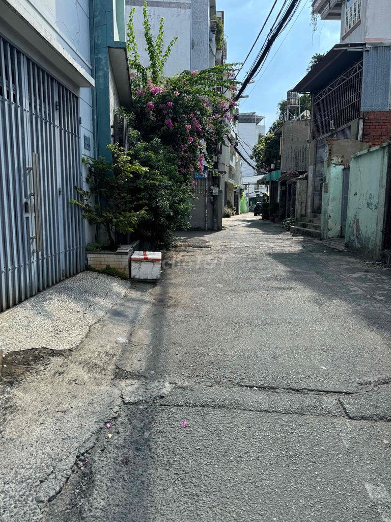alleyhouse.