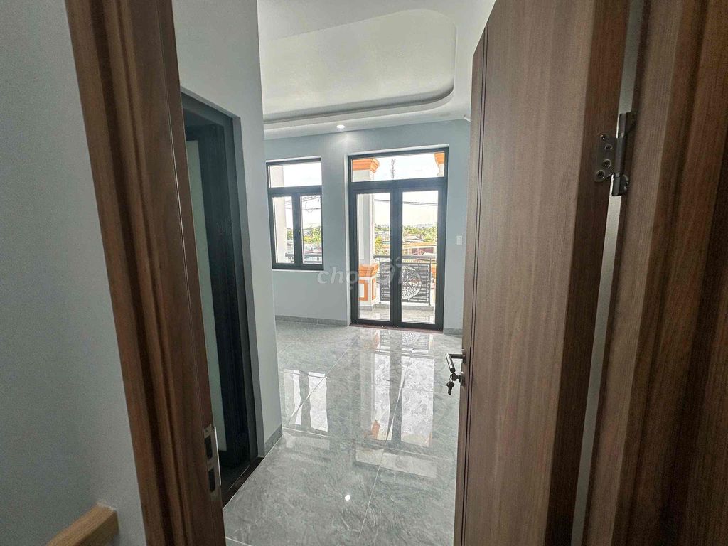 Hire the Marketing Front, 2 Hull Bedrooms