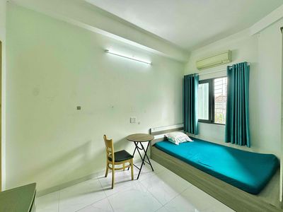 The apartment's right in the big windows' chain - the big car elevator