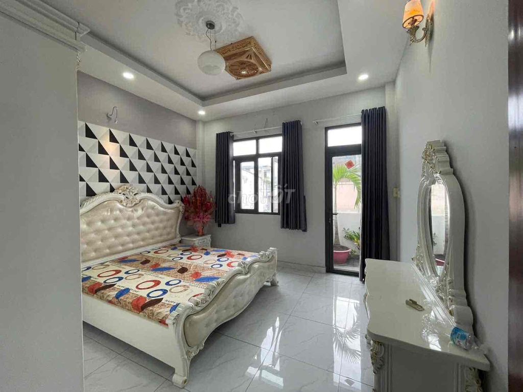 Rent an alley house 129/ Qq11016 Gò Vấp.