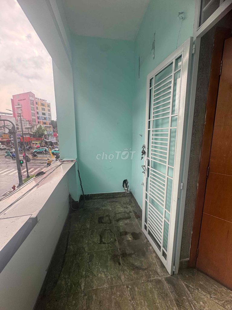 Rent a Trần Hưng Đạo P Cầu Ông Lãnh District 1.