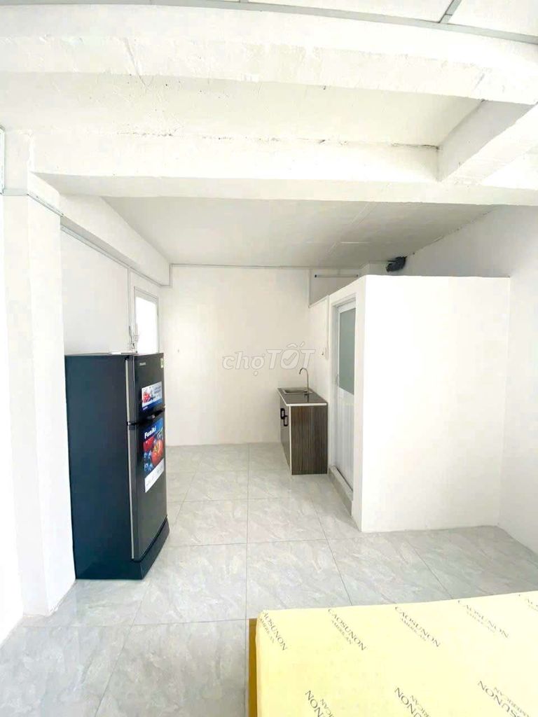 A full-cost interior room.