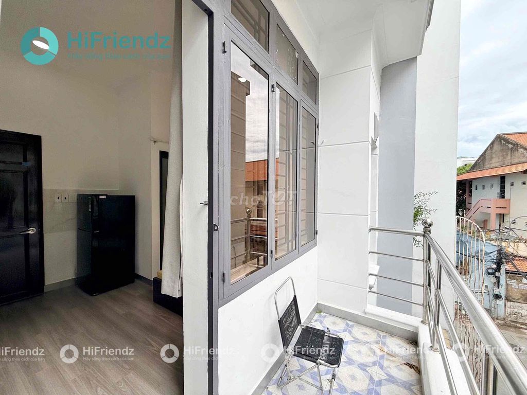 Clear the studio. - The balcony. Full new interior. 100%--right Nguyễn Kiệm.