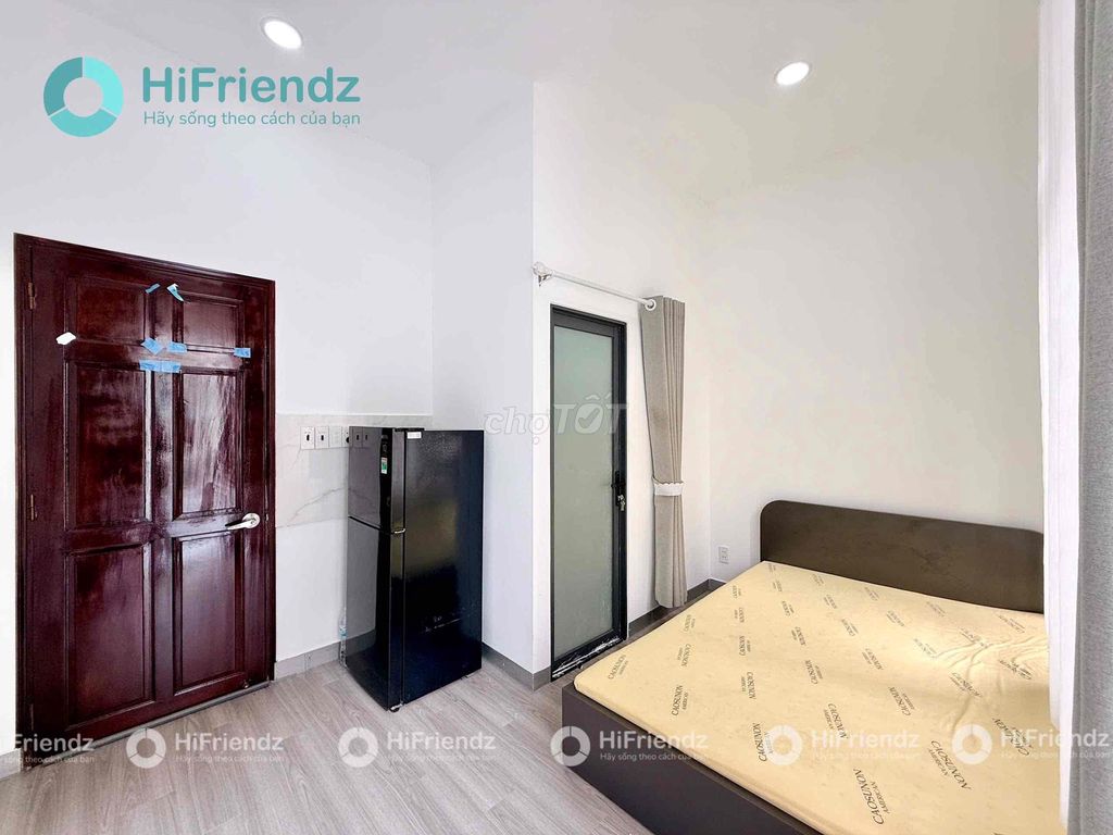 Clear the studio. - The balcony. Full new interior. 100%--right Nguyễn Kiệm.
