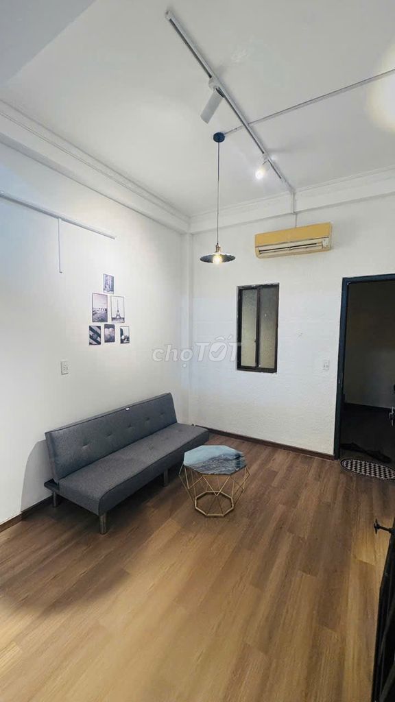 The perfect room is at the center of Phú Nhuận.