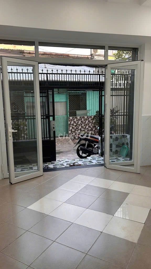 Rent the original Tân Hưng District 7 area 128 m2