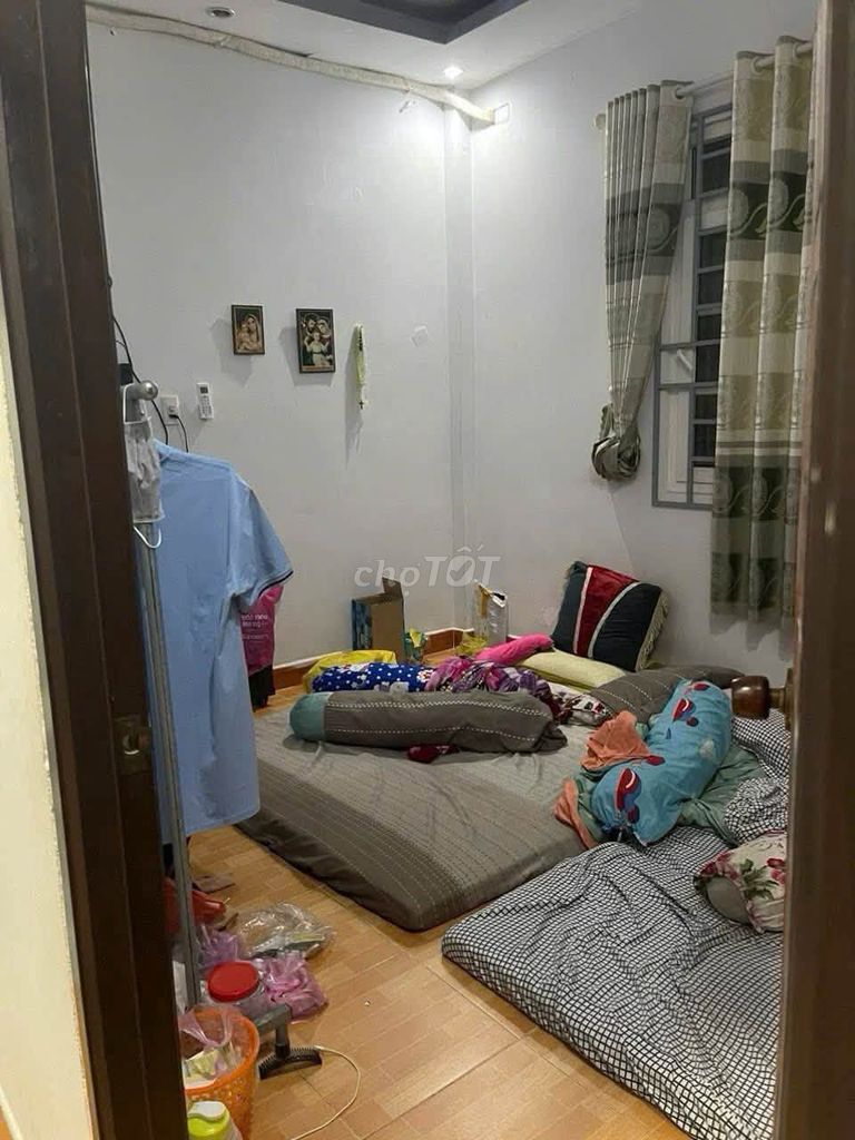 Rent the entire cheap ht13 P. District 12