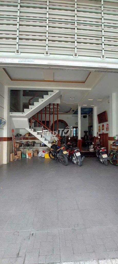 Rent a 340 Tân Chánh Hiệp 6 x 25 meters 3 floors 6 bedroom 6 toilet 6