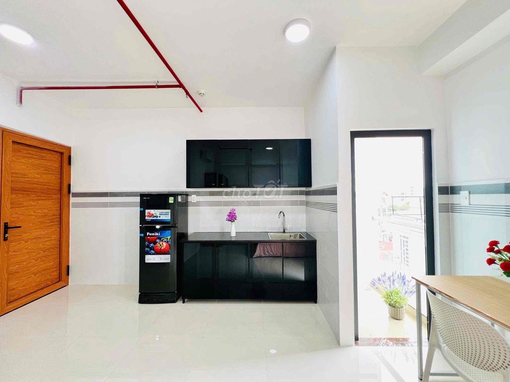 Mini-Baco-Calom, near Lang University.