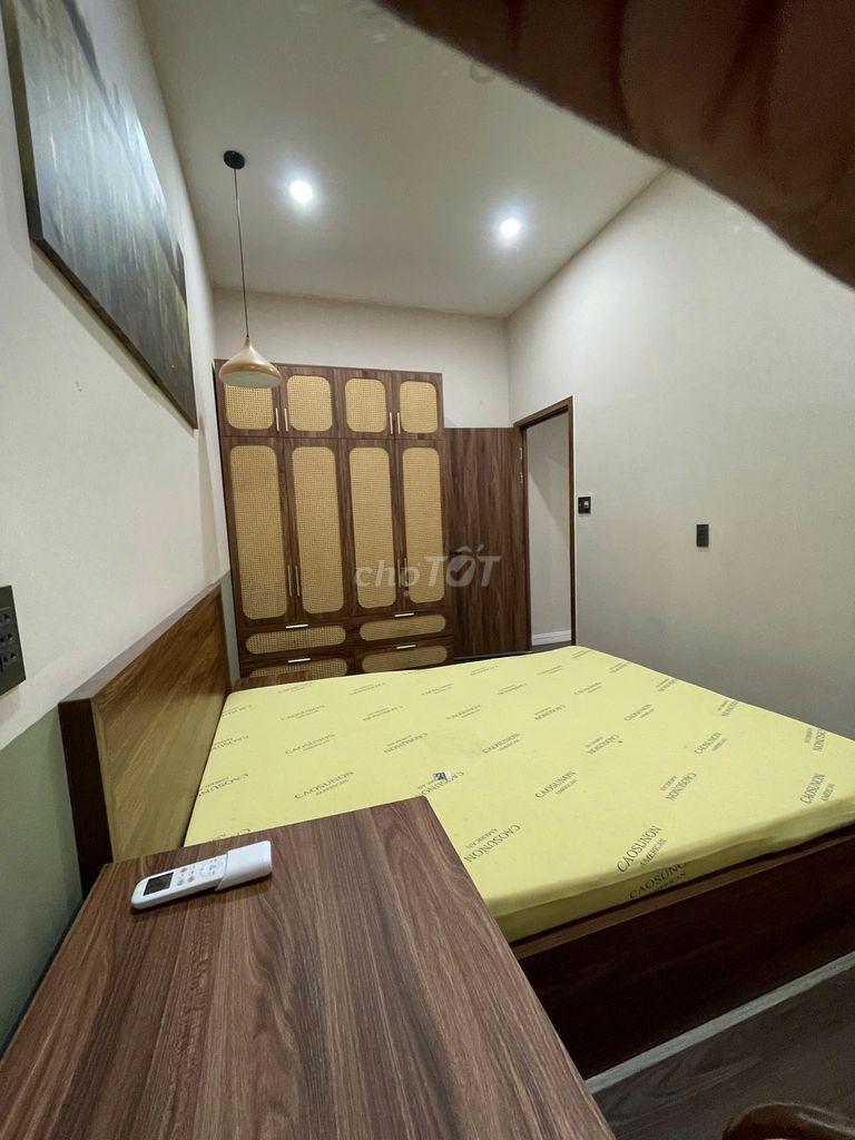 Rent room to an advanced bedroom - full interior - 461 Republic