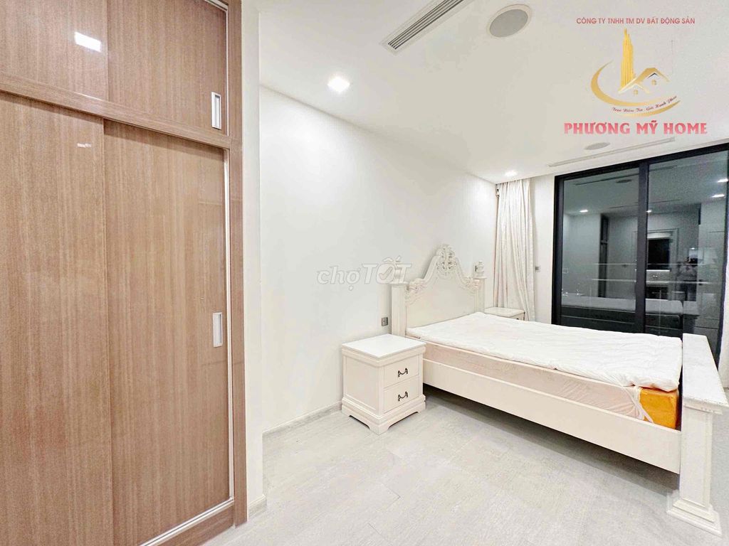 Thirty million a month possessing class living space at Golden river 1