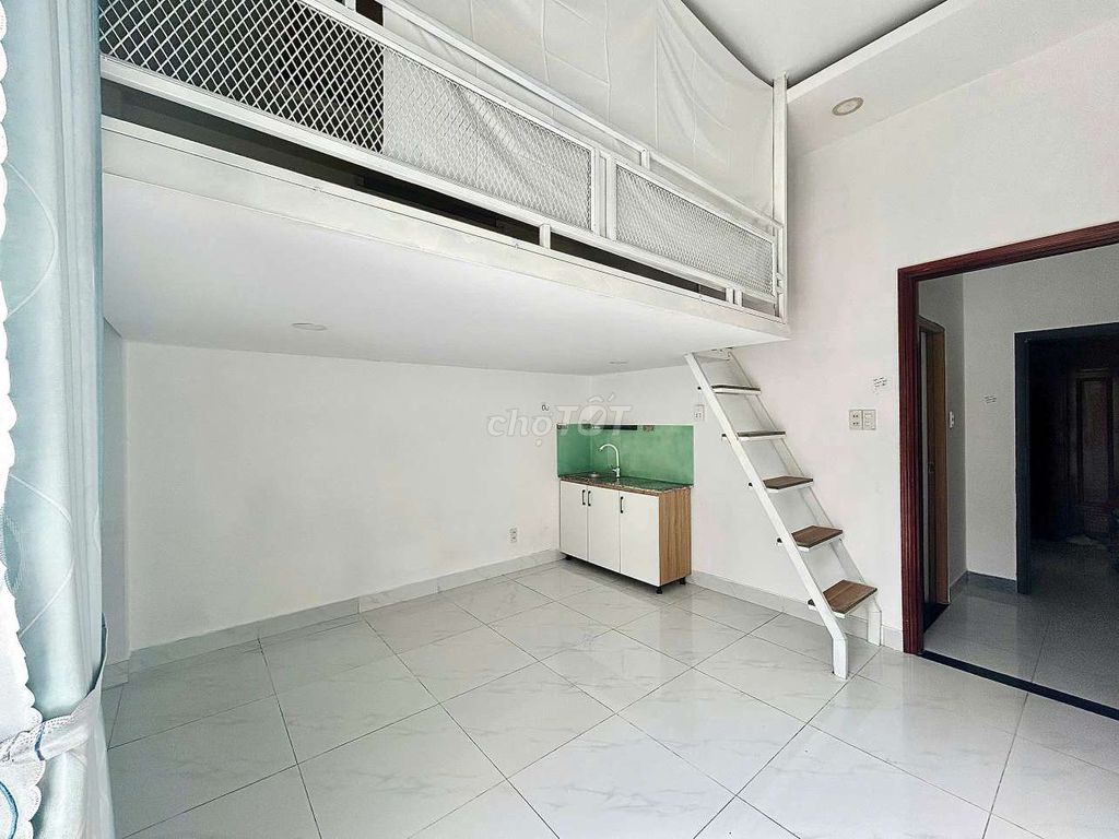 Rent Duprix the balcony now Emart.