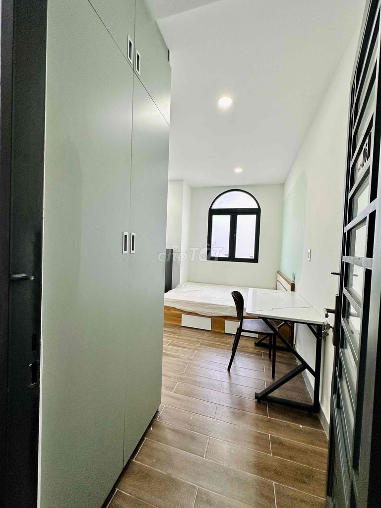 The new studio apartment is beautiful-- Full interior on the spring road.